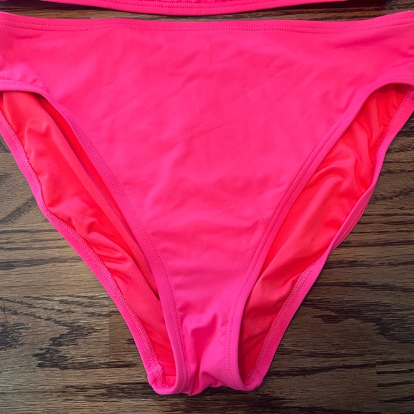 NWT Michael Kors Large two piece Bathing suit. - Picture 3 of 7